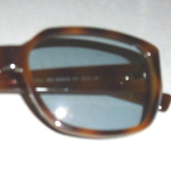 Unisex Vintage GUCCI Tortoise Sunglasses - Picture 4 of 6